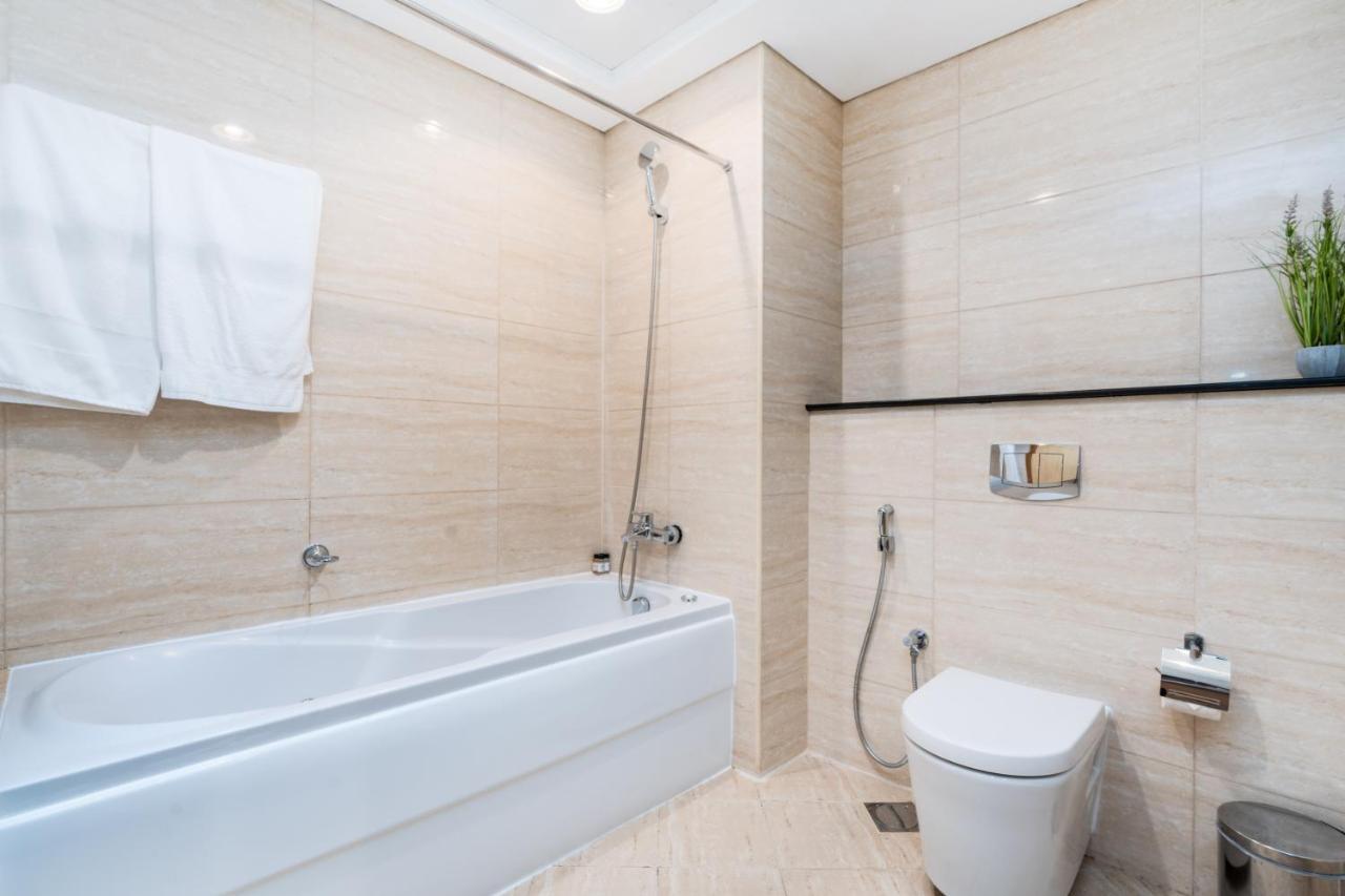 White Sage - Incredible Full Sea And Dubai Eye View In Marina Apartment Bagian luar foto